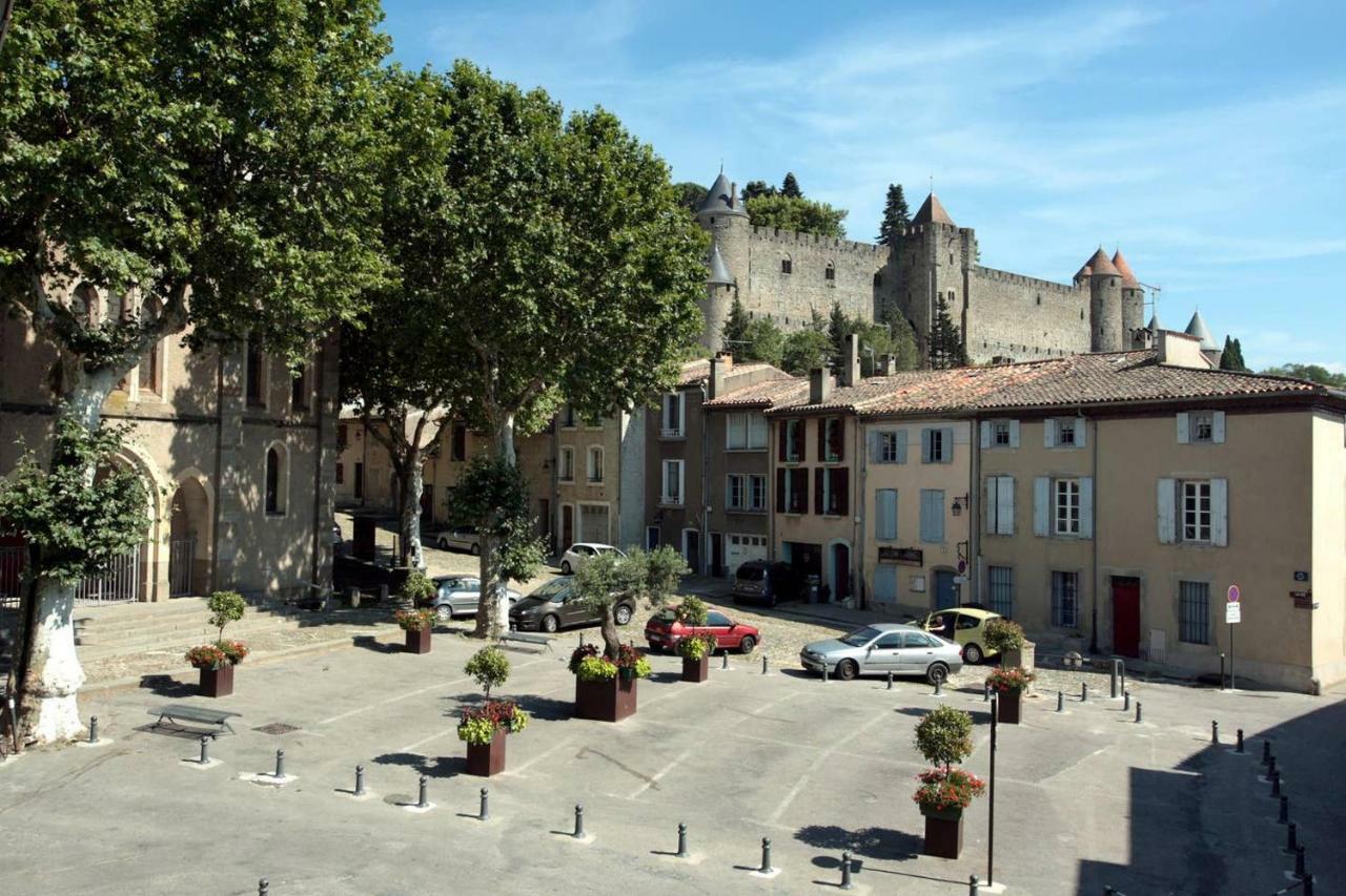 Les Gites De Laure - L'Or Vert, Appartement Avec Vue Sur Le Chateau, Parking Prive, Climatisation, Netflix, A 160 M De La Cite Medievale Carcassonne Exterior foto
